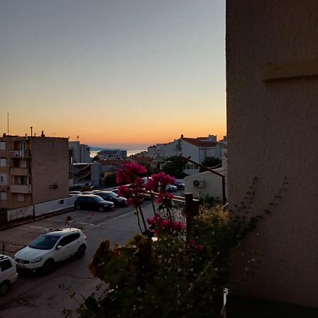 Apartment Lukas Galileo Izuzetan Makarska Ngoại thất bức ảnh