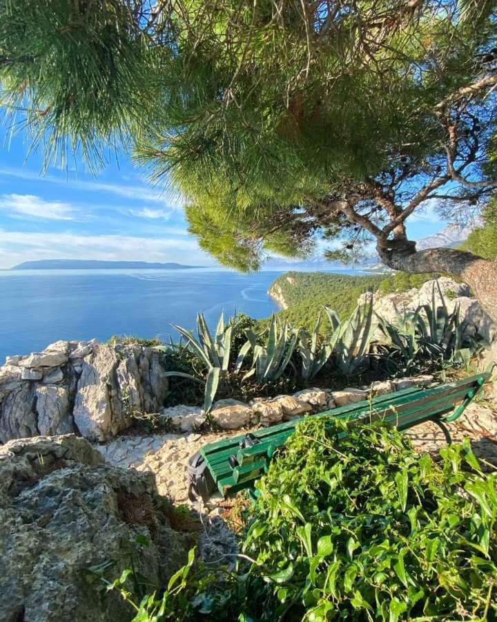 Apartment Lukas Galileo Izuzetan Makarska Ngoại thất bức ảnh