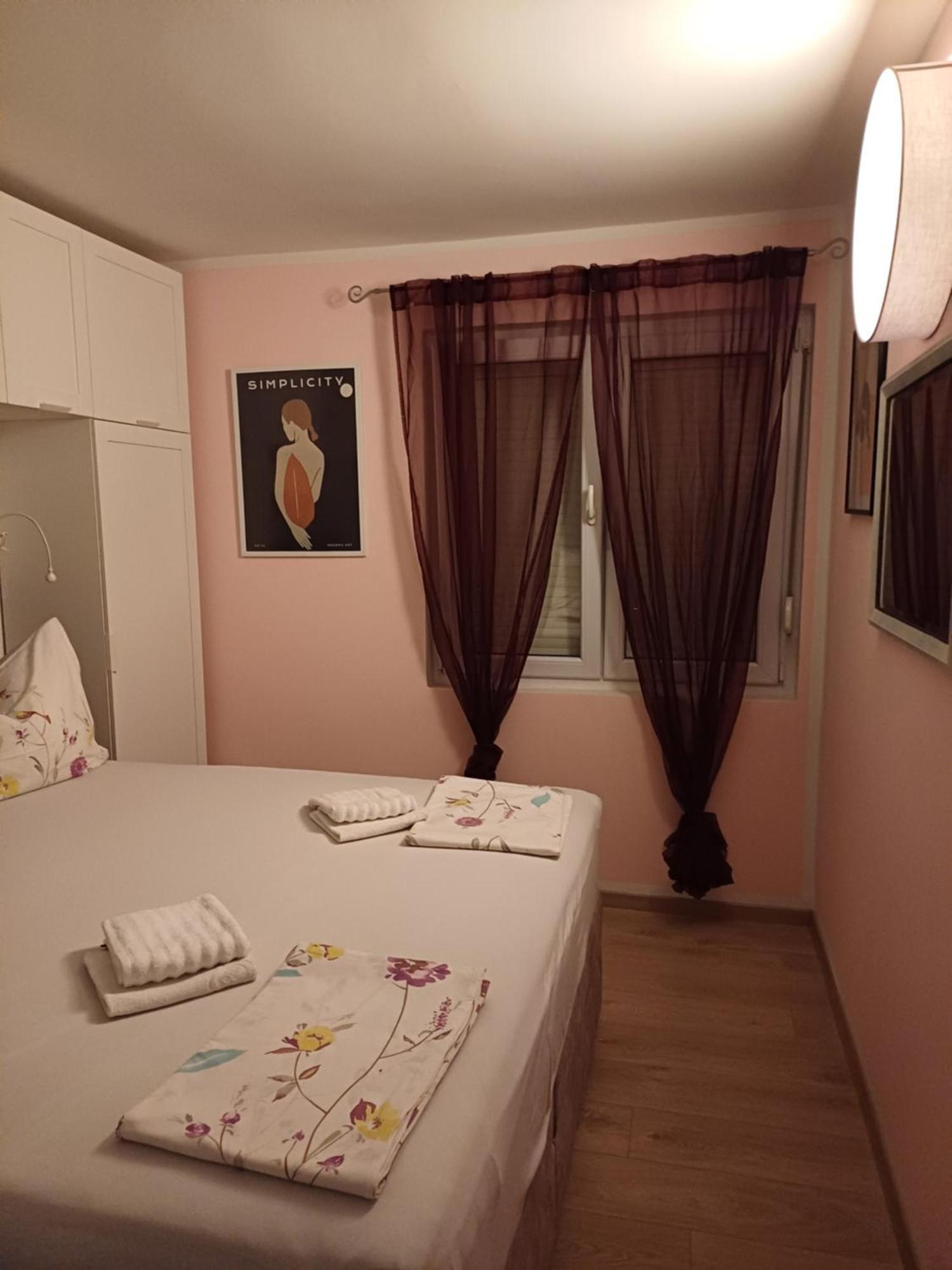 Apartment Lukas Galileo Izuzetan Makarska Ngoại thất bức ảnh
