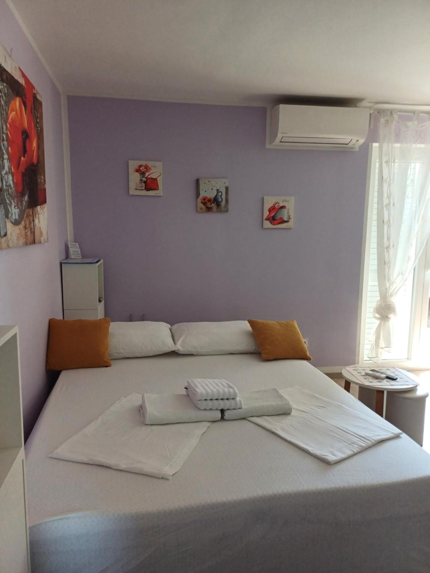 Apartment Lukas Galileo Izuzetan Makarska Ngoại thất bức ảnh