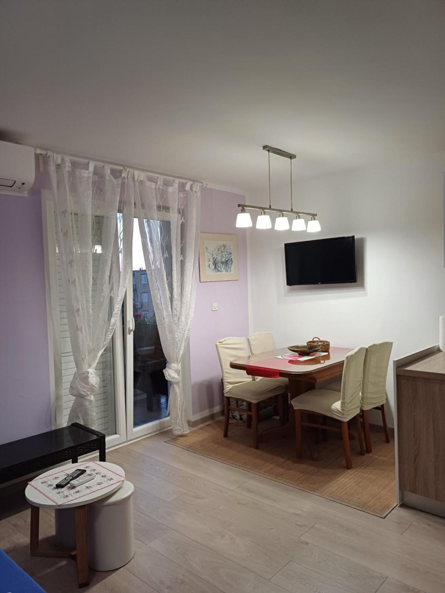 Apartment Lukas Galileo Izuzetan Makarska Ngoại thất bức ảnh